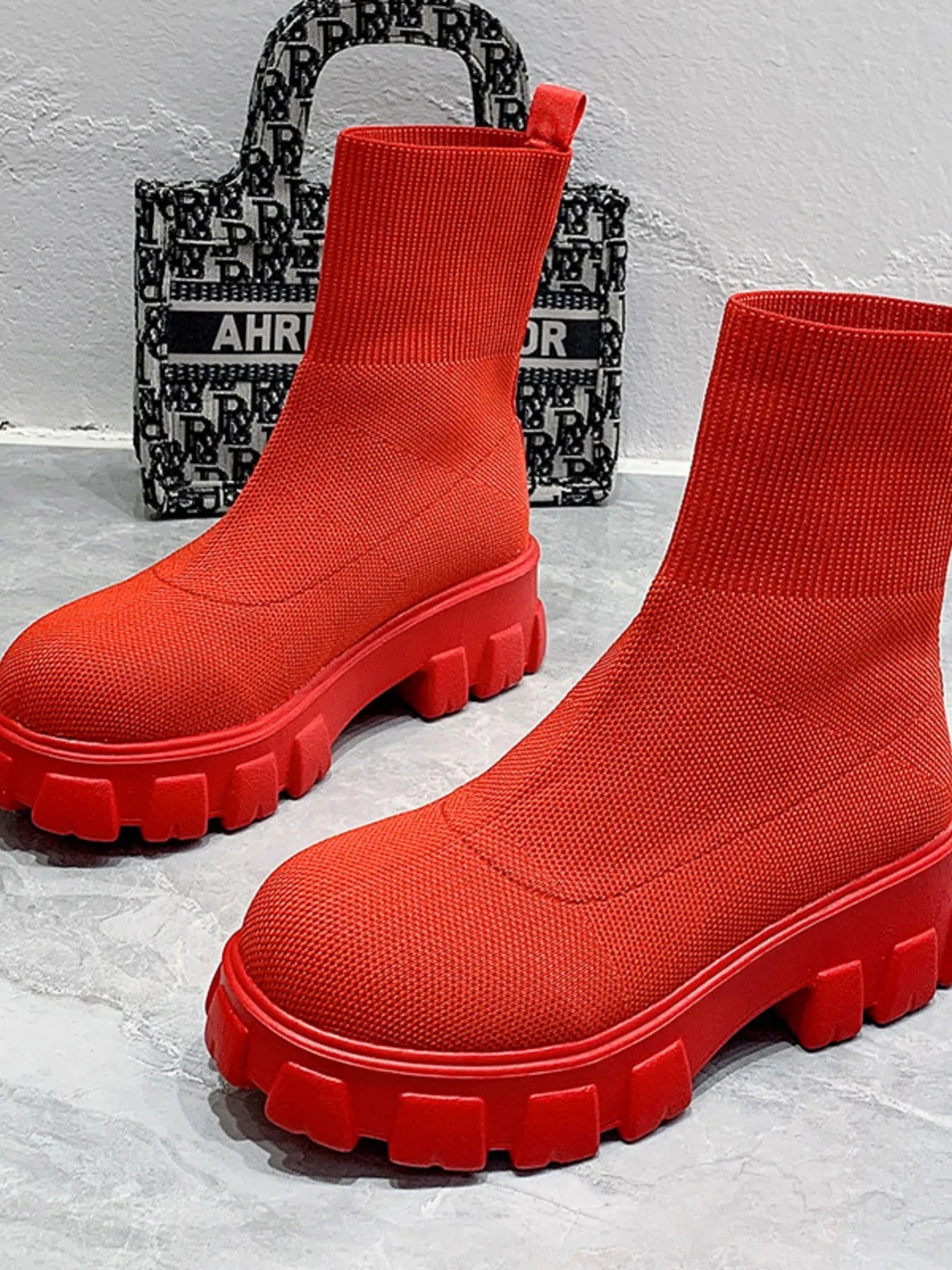 a240c9e00078460ba585f0bc885fb80c-Max-Origin