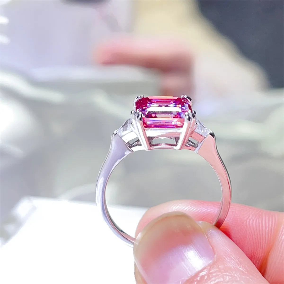 ed6fb8a1-5d04-4ac7-859a-3b7bfb860052-Max-Origin